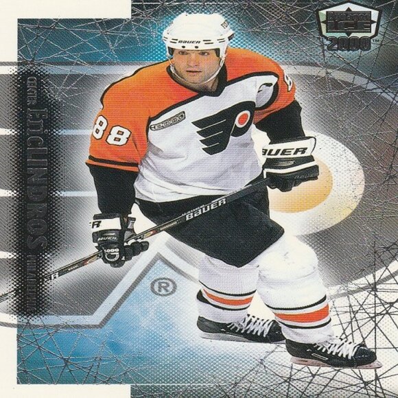 Eric Lindros Hockey Card Collection - 4 NHL Hockey Cards - Picture 3 of 5